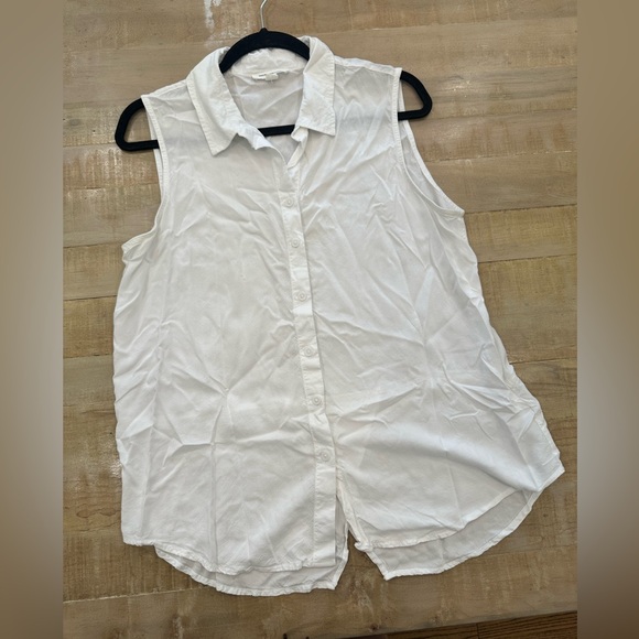 Beach Lunch Lounge white collared sleeveless blouse top - Picture 2 of 10